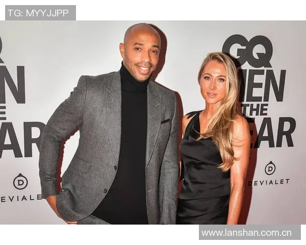 球星婚礼背后故事 揭秘伴侣身份与爱情历程